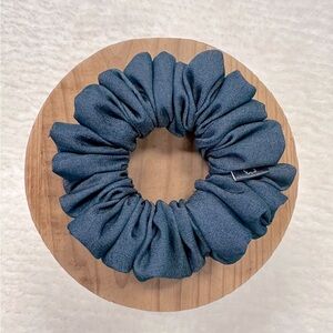Denim medium scrunchie